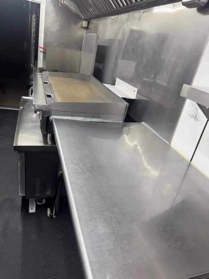 2022 FOOD TRAILER 16FT