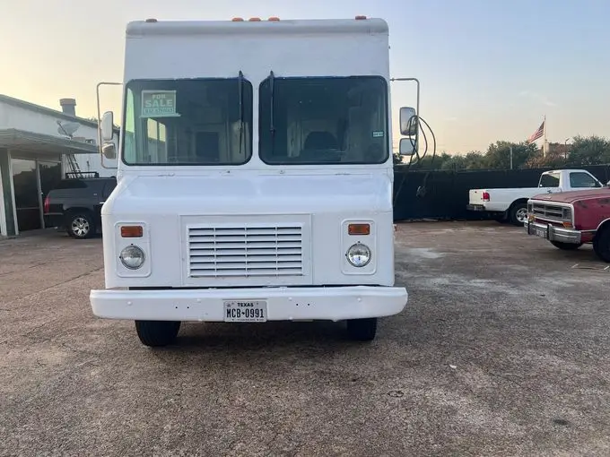 1997 CHEVY P30